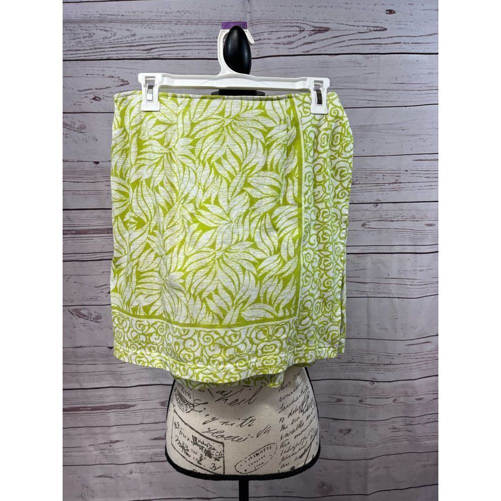 Coldwater Creek‎ small green and white skort